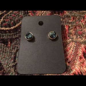 Amazing Teal Stone Earrings